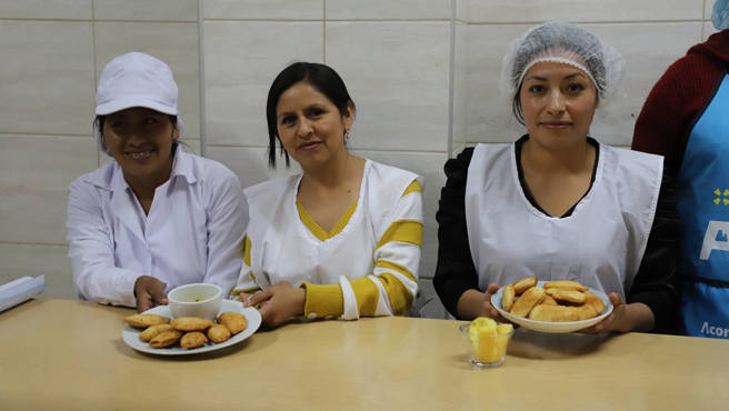 Taller de repostería está dando sus frutos