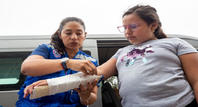 ¡Emergencia escolar! EsSalud te dice qué hacer ante posible accidente de movilidad con niños a bordo