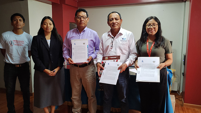 Alcalde de Aucallama firma convenio con Consorcio Educativo para beneficiar a jóvenes aucallaminos.