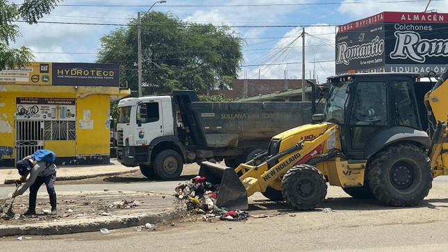 Recogen 15 toneladas de basura