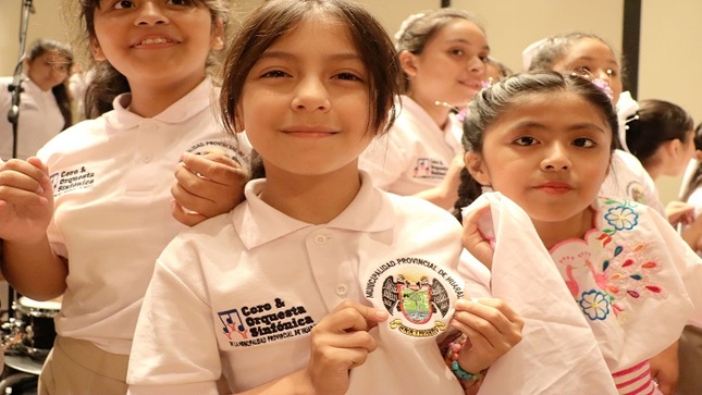 Niños cantores de Huaral