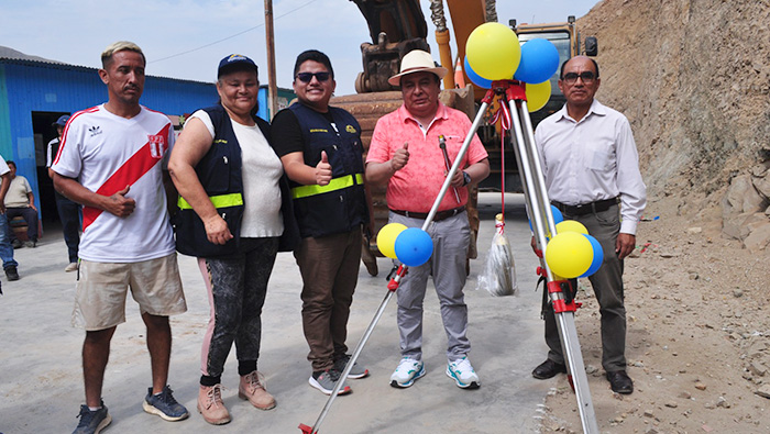 Iniciamos la construcción de un pabellón en la I.E. Semillitas de Villasol en el Anexo 22