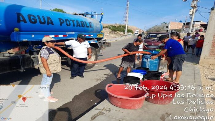 Además, a través de la cisterna del MVCS también viene abasteciendo a otros sectores que no cuentan con el líquido elemento, a fin que los pobladores puedan acceder al agua potable de forma gratuita.