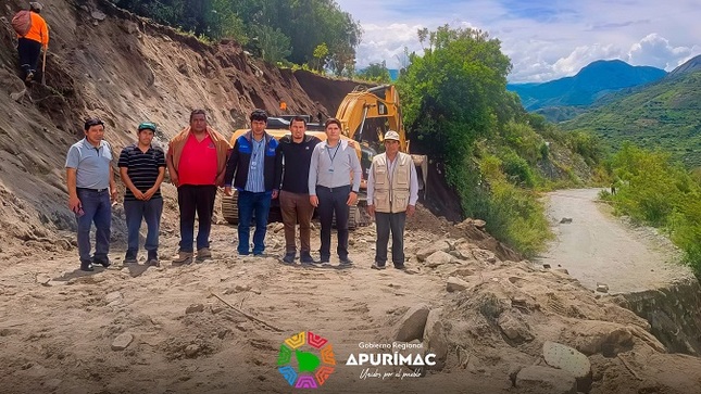 Acciones inmediatas ante deslizamientos en la vía departamental Uranmarca- Chincheros