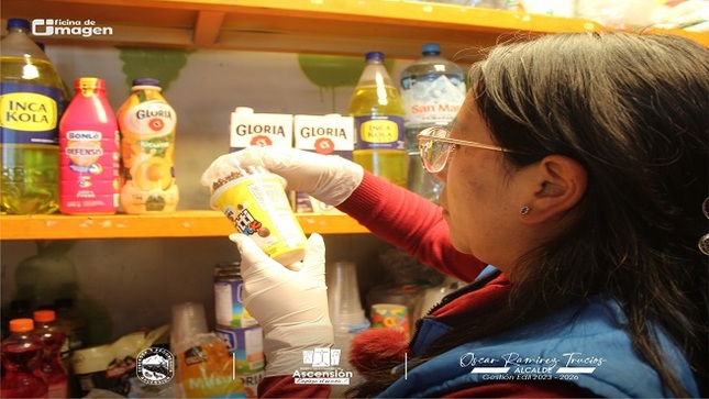 Examinación de productos para la seguridad en la salud de los consumidores.