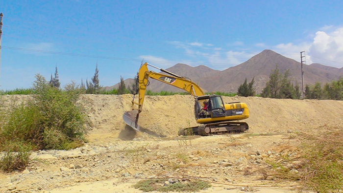 trabajos de prevención en el rio Solivín parte baja