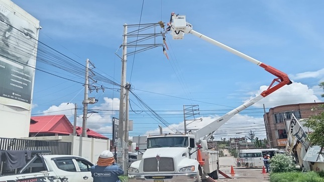 Electrocentro puso en marcha plan de contingencia ante el Fenómeno el Niño y restaura servicio eléctrico en el barrio Miraflores - Pilcomayo