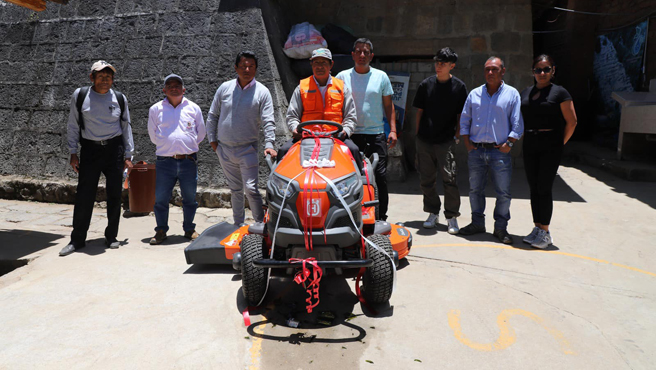 Adquirieron un tractor corta césped