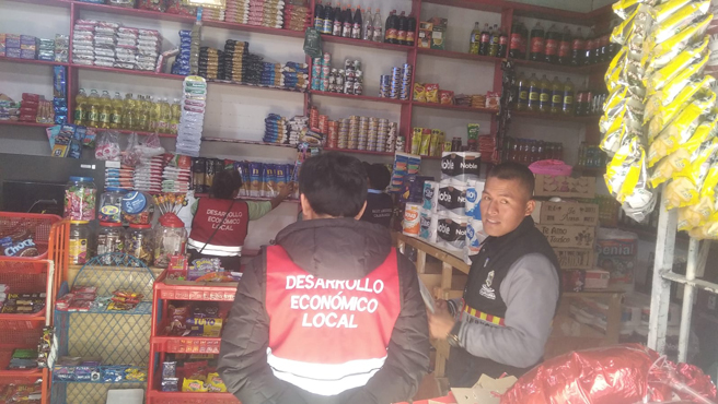 Realizaron un operativo inopinado a las diferentes tiendas y bodegas de la provincia