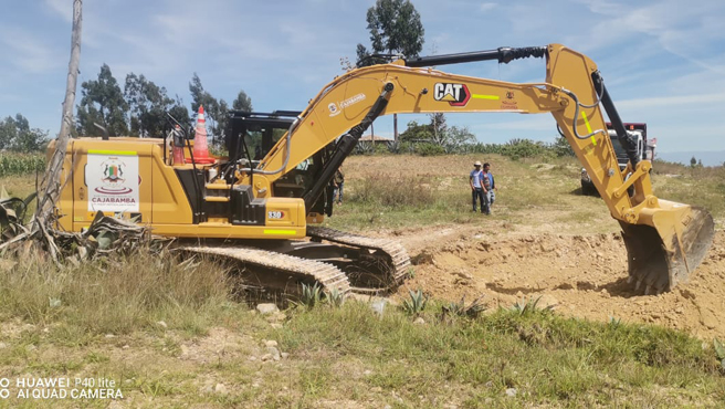 Mas de 2000 metros de afirmado en Churgapamba