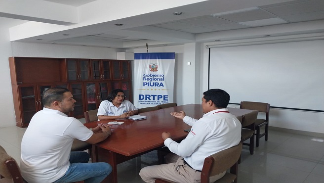 En las oficinas de la DRTPE- Piura se realizó una reunión con el Programa Tu Empresa se realizó una reunión con el Programa Nacional Tu Empresa del Ministerio de la Producción.