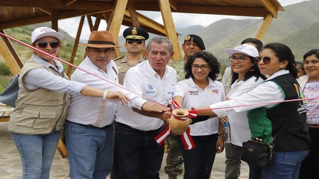 Huánuco: Ministra de Cultura inauguró el ingreso al sector VI de Kotosh