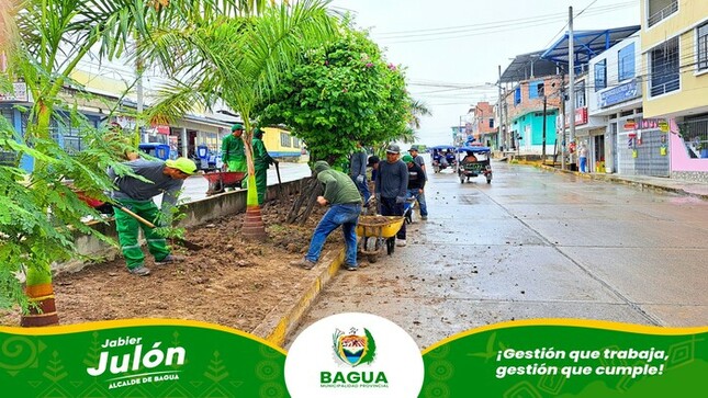 𝗠𝗣𝗕 𝗥𝗘𝗔𝗟𝗜𝗭𝗔 𝗟𝗜𝗠𝗣𝗜𝗘𝗭𝗔 𝗗𝗘 𝗦𝗔𝗥𝗗𝗜𝗡𝗘𝗟𝗘𝗦 𝗘𝗡 𝗔𝗩. 𝗛𝗘́𝗥𝗢𝗘𝗦 𝗗𝗘𝗟 𝗖𝗘𝗡𝗘𝗣𝗔