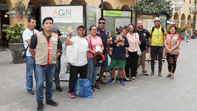 El AGN presentó exposición Itinerante "Joyas documentales de la historia del Perú"