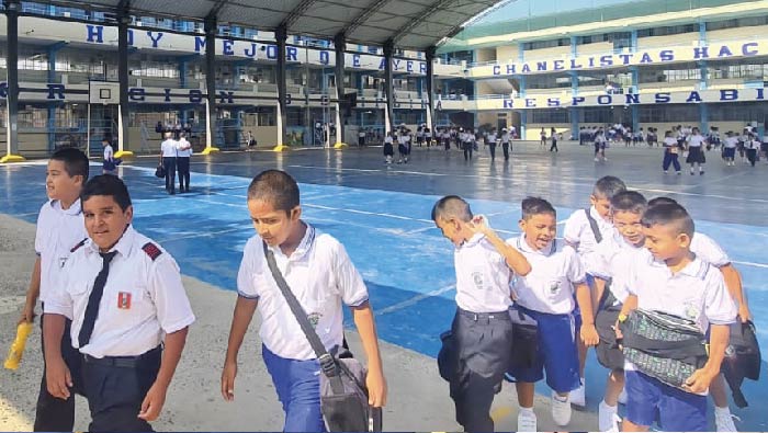 Colegios privados, regreso a clases 2024.