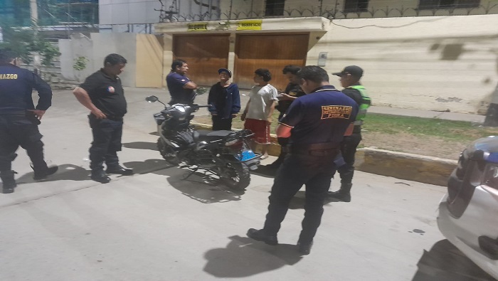 Recuperan motocicleta robada