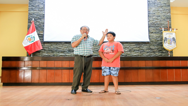 ¡Un Éxito el Taller de Oratoria y Locución!
