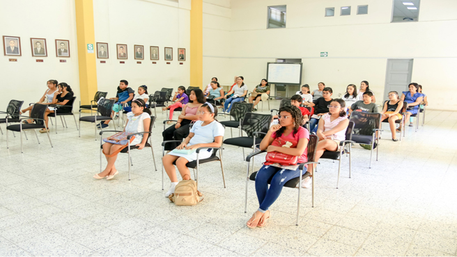 ¡Un Éxito el Taller de Oratoria y Locución!