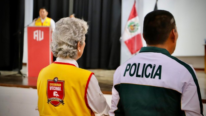 San Isidro y PNP juntos por la prevención del riesgo de desastres