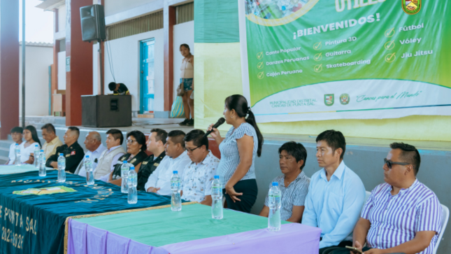 Foto Municipalidad de Canoas de Punta Sal clausura talleres vacacionales 