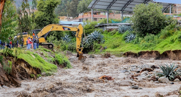 Gobernador regional Percy Godoy toma acciones inmediatas ante emergencia por desborde del río Chumbao en Andahuaylas