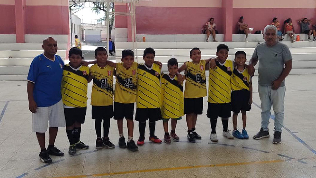 Festival Deportivo "Encestando por la Vida"