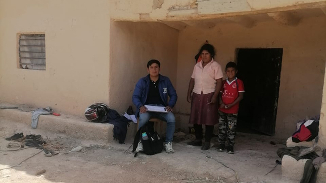 Equipo empadronador llegó al caserío de colcas
