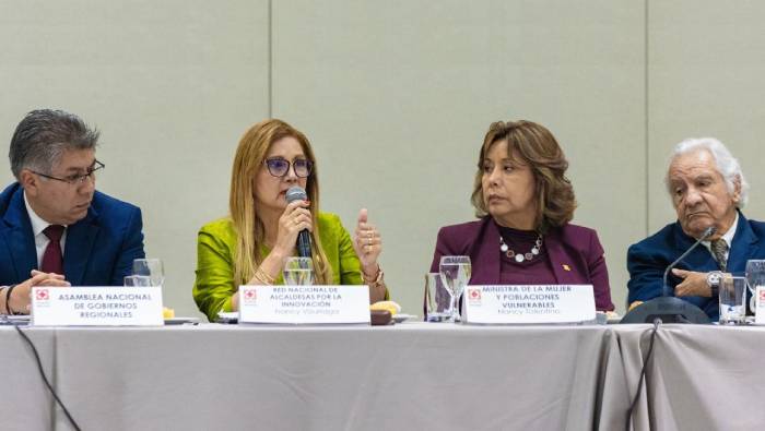 Alcaldesa, Nancy Vizurraga, participó en reunión de trabajo sobre el cumplimiento del Pacto Nacional 