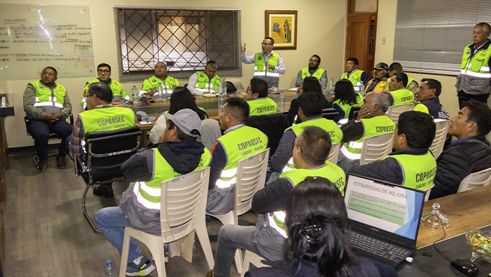Imagen de la reunión con todos los miembros del COPROSEC en la municipalidad provincial Sánchez Carrión