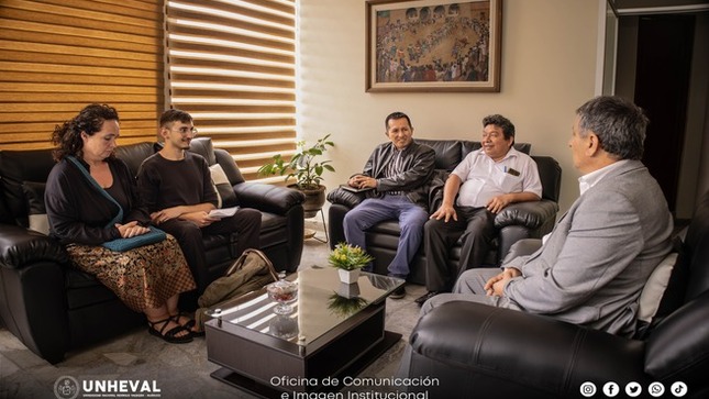 Reunión del rector de la UNHEVAL, Dr. Guillermo Bocangel Weydert con representantes de la Universidad Vives de Ciencias Aplicadas de Bélgica