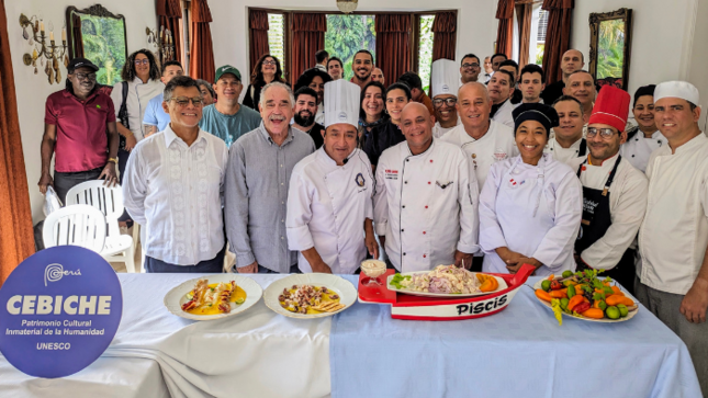 Embajada del Perú en Cuba promueve la tradición del ceviche peruano con una clase magistral