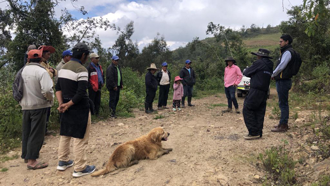 visitaron las comunidades de Shinshe, Chinshicucho, y Ticapampa