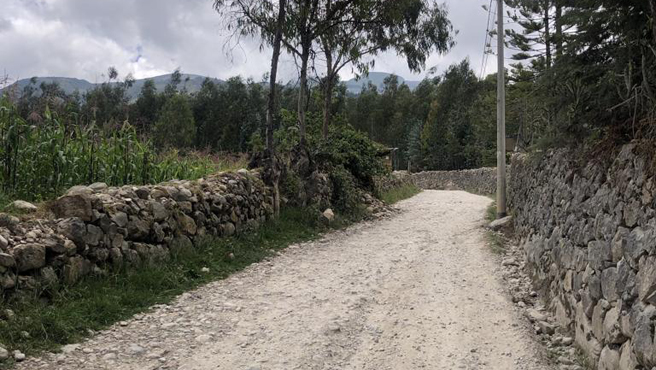 visitaron las comunidades de Shinshe, Chinshicucho, y Ticapampa