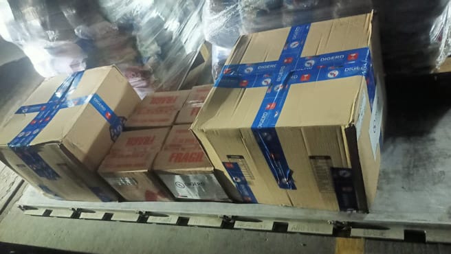 Damnificados por lluvias e inundaciones en Andahuaylas reciben ‘kits’ con medicamentos e insumos