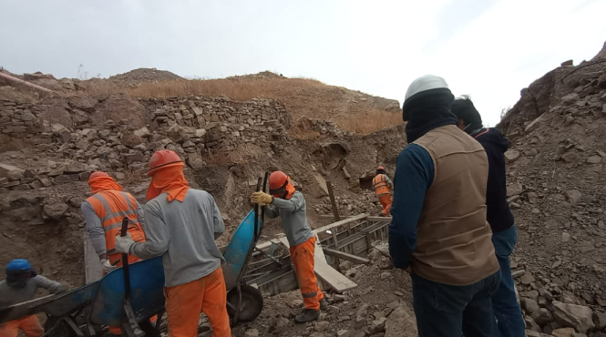 La Contraloría General detectó cuatro situaciones adversas en la ejecución de la obra de “Mejoramiento del servicio de provisión de agua para el sistema de del sistema de riego La Chara en el Pueblo Tradicional Yura Viejo” en el distrito Yura de la provincia Arequipa, situación que trasgrede la normativa aplicable y afecta el cumplimiento de los fines públicos del proyecto valorizado en S/ 3 560 920,79.