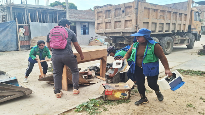 ¡HAZLE EL PARE AL DENGUE! ✋ ¡SIN CRIADEROS NO HAY ZANCUDOS!