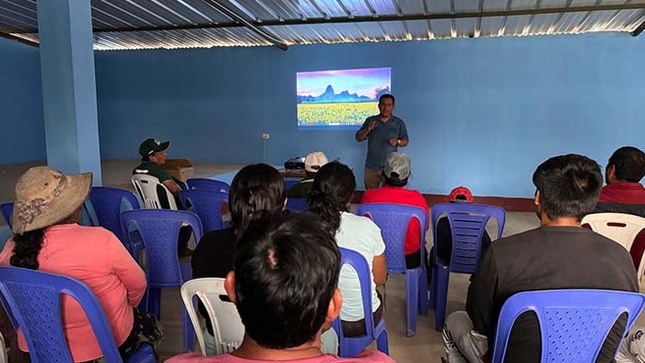 charla
