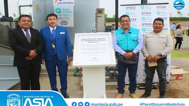 El alcalde distrital Isaias Antonio Alcántara Malásquez, participó en la inauguración de la moderna Planta de Tratamiento de Aguas Residuales (PTAR) en el distrito de Chilca. Además estuvo presente el Viceministro de Construcción y Saneamiento, Jorge Bustamante Albújar; el Gerente General de Emapa Cañete, Dr. Cesar Nieto Serpa, entre otras autoridades locales.
#MunicipalidadDistritalDeAsia
#PorelDesarrollodeAsia
#IsaiasAlcantaraAlcaldedeAsia