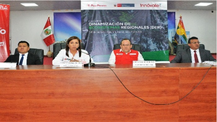 Autoridades de Produce y de Innóvate Perú en la región Cusco durante una actividad del concurso DER InnovaSuyu