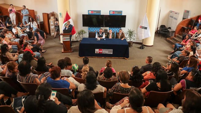 Minsa ofrece homenaje a las servidoras de la institución en el Día Internacional de la Mujer
