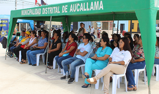 Alcalde de Aucallama preside ceremonia por el Día Internacional de la Mujer.