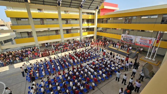 Gobernadora Rosa Vásquez inaugura moderna infraestructura del Colegio Corazón de Jesús en Supe