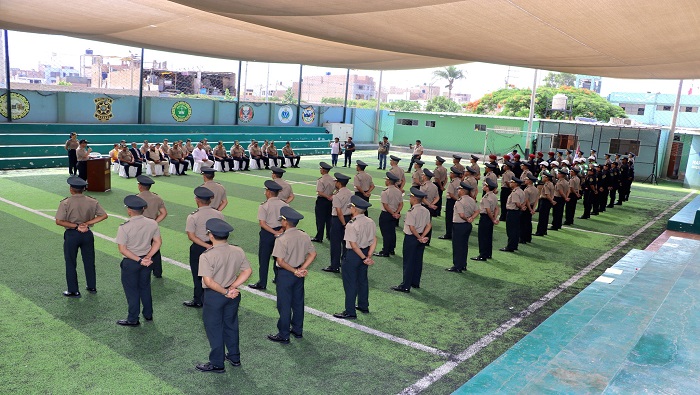 incorporaci贸n de 33 nuevos efectivos policiales