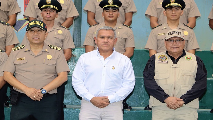 incorporaci贸n de 33 nuevos efectivos policiales