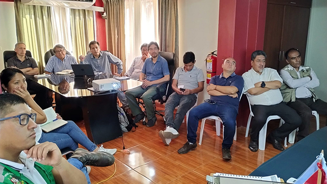 Reunión de trabajo para el Plan de Acondicionamiento Territorial en Aucallama.