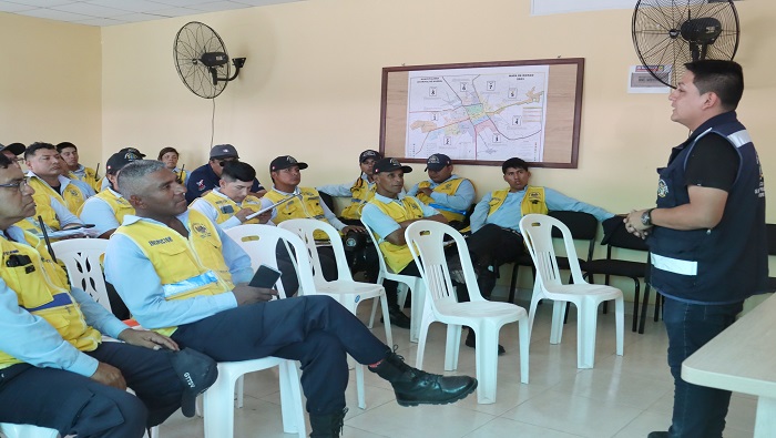 charla de inducción a inspectores de transporte