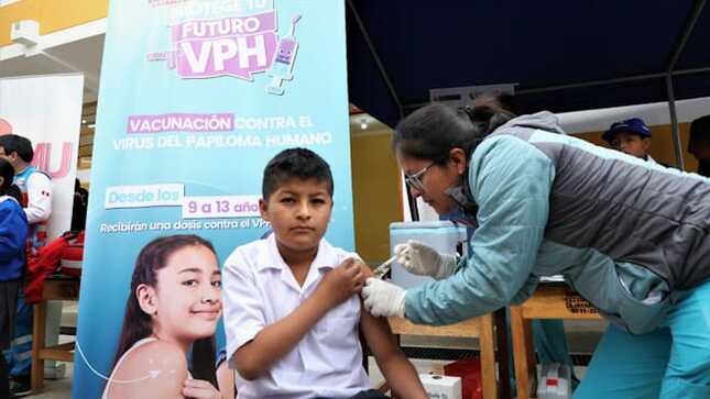 Cajamarca: inicia jornada de vacunación contra el Virus del Papiloma Humano en menores de 9 a 13 años