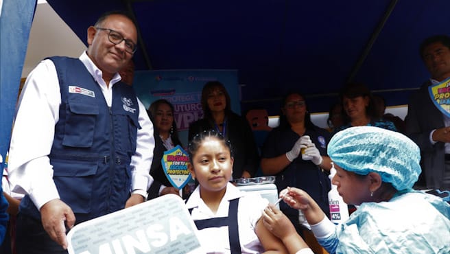 Cajamarca: inicia jornada de vacunación contra el Virus del Papiloma Humano en menores de 9 a 13 años