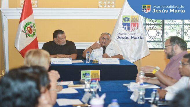 Con la transparencia que nos caracteriza, transmitimos las sesiones del Concejo Municipal en vivo. Nuestro alcalde Jesús Gálvez Olivares, en coordinación con los regidores realizan acuerdos para el bienestar de todos los jesusmarianos. 🙌🏼
➡️ Conoce el detalle de nuestras Sesiones:
Concejo Municipal N°3: https://bit.ly/48omFw1
Concejo Municipal Nº4: https://bit.ly/49MO5wI