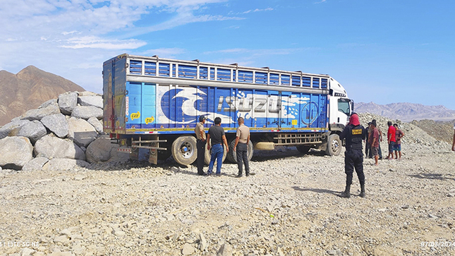 Recuperan Camión que fue robado a las afueras de San Jacinto